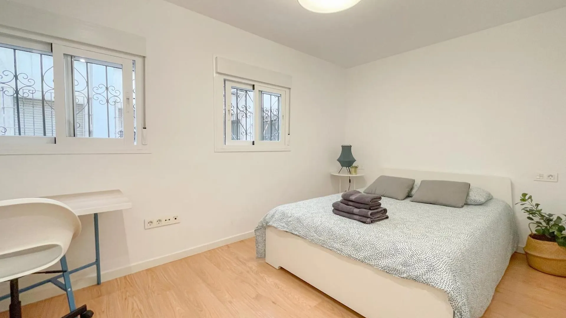 Apartment Moderno Apartamento Plz De La Merced Malaga
