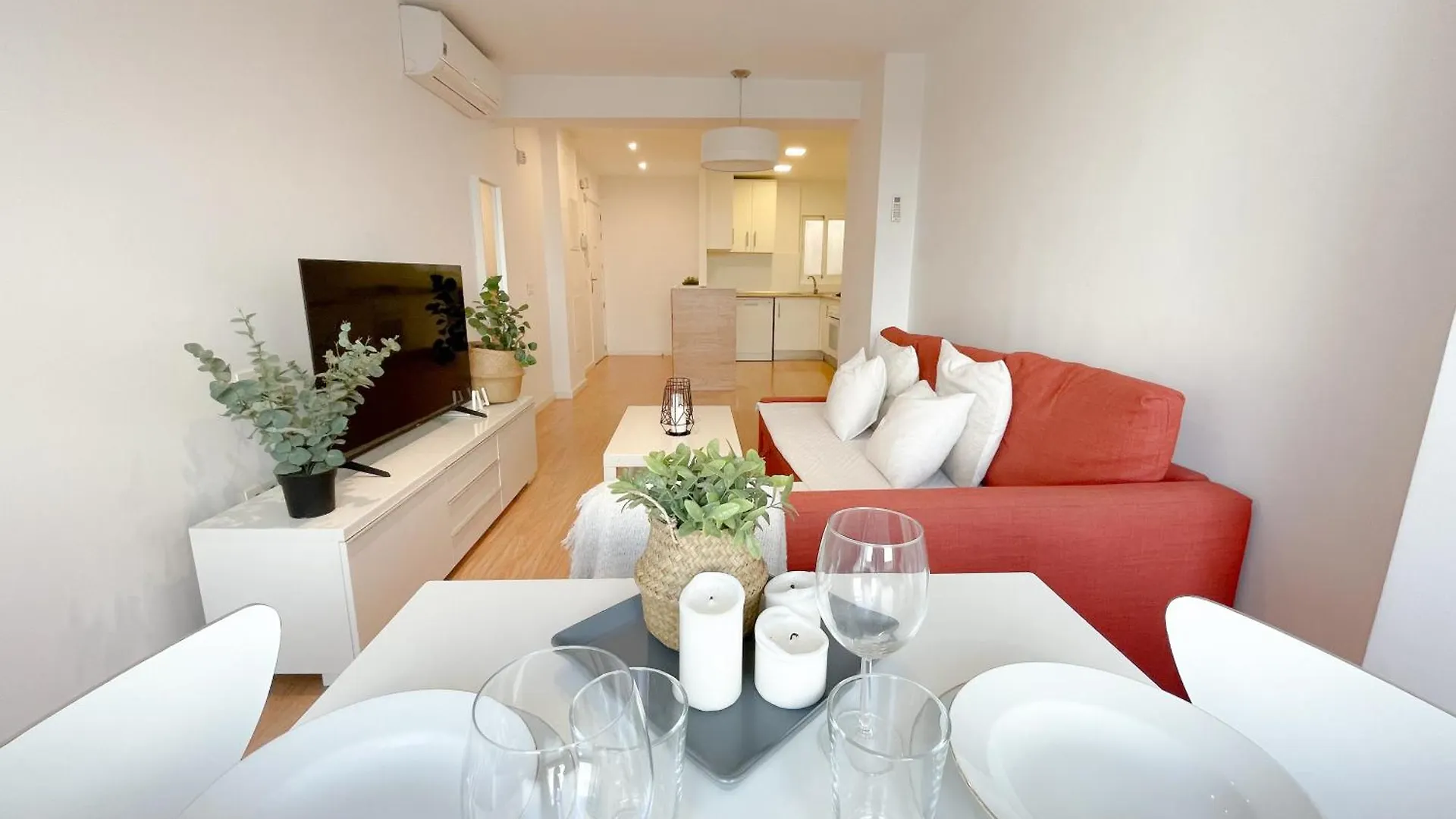 Moderno Apartamento Plz De La Merced Màlaga 0*,  Španělsko