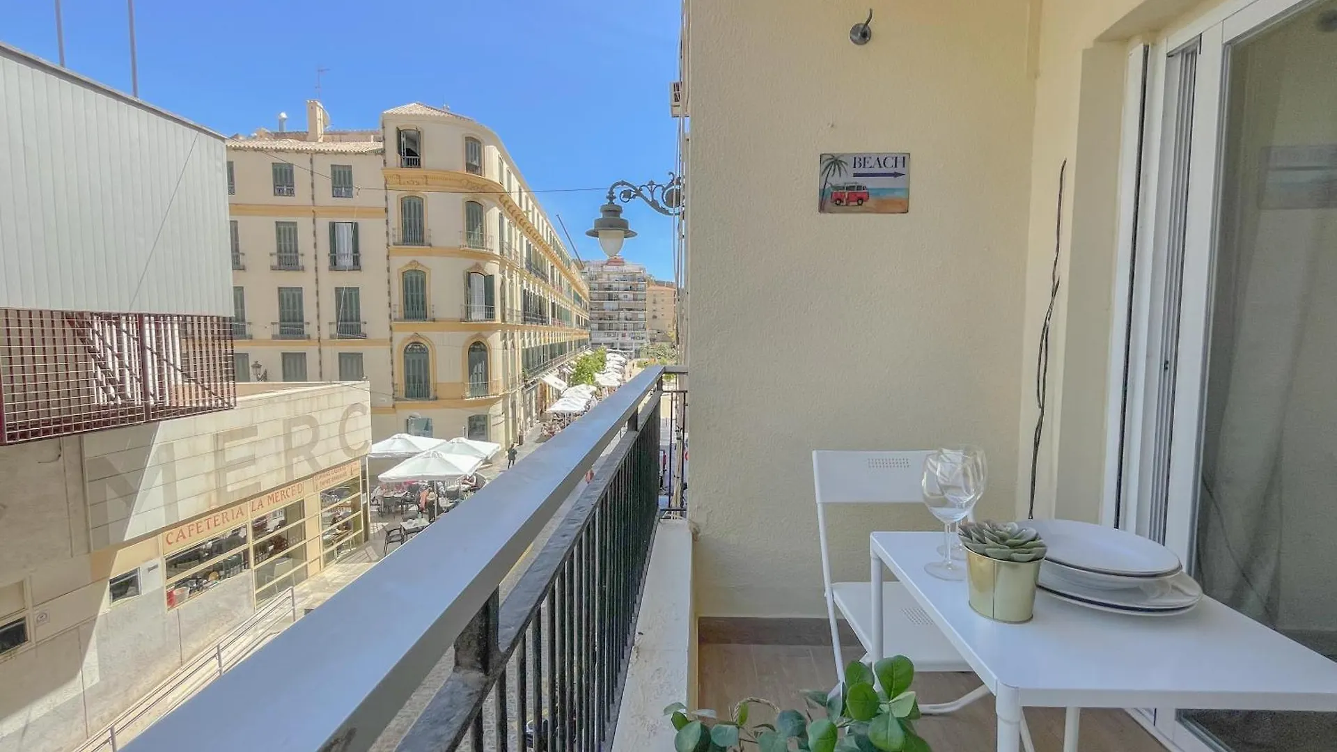 Apartment Moderno Apartamento Plz De La Merced Malaga