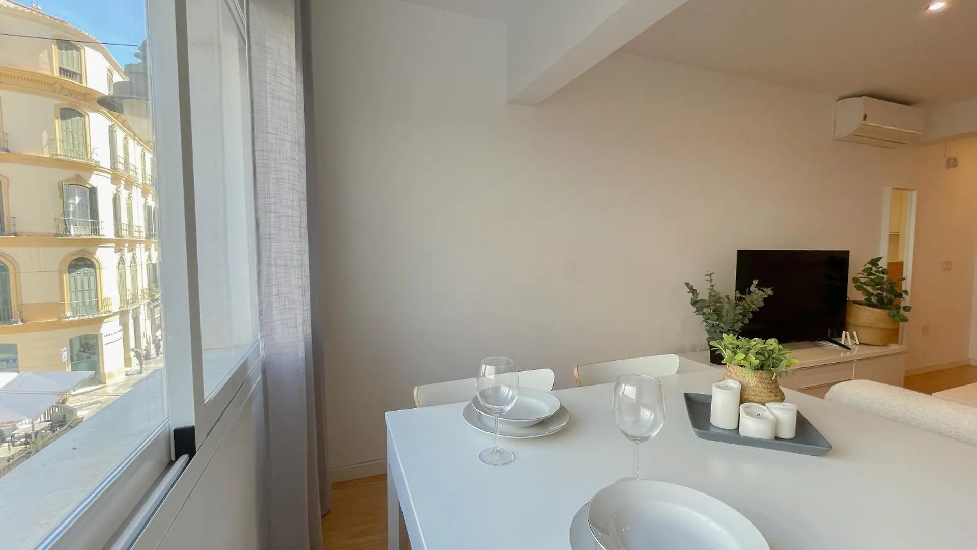 Moderno Apartamento Plz De La Merced Malaga Spain