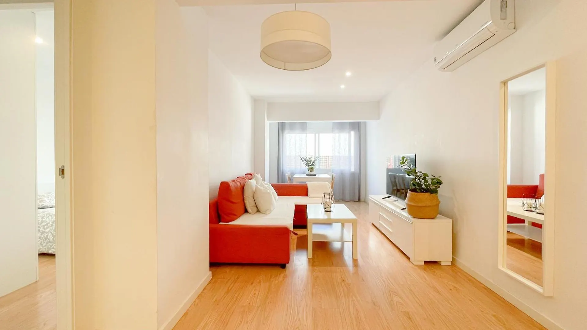 Moderno Apartamento Plz De La Merced Malaga Apartment