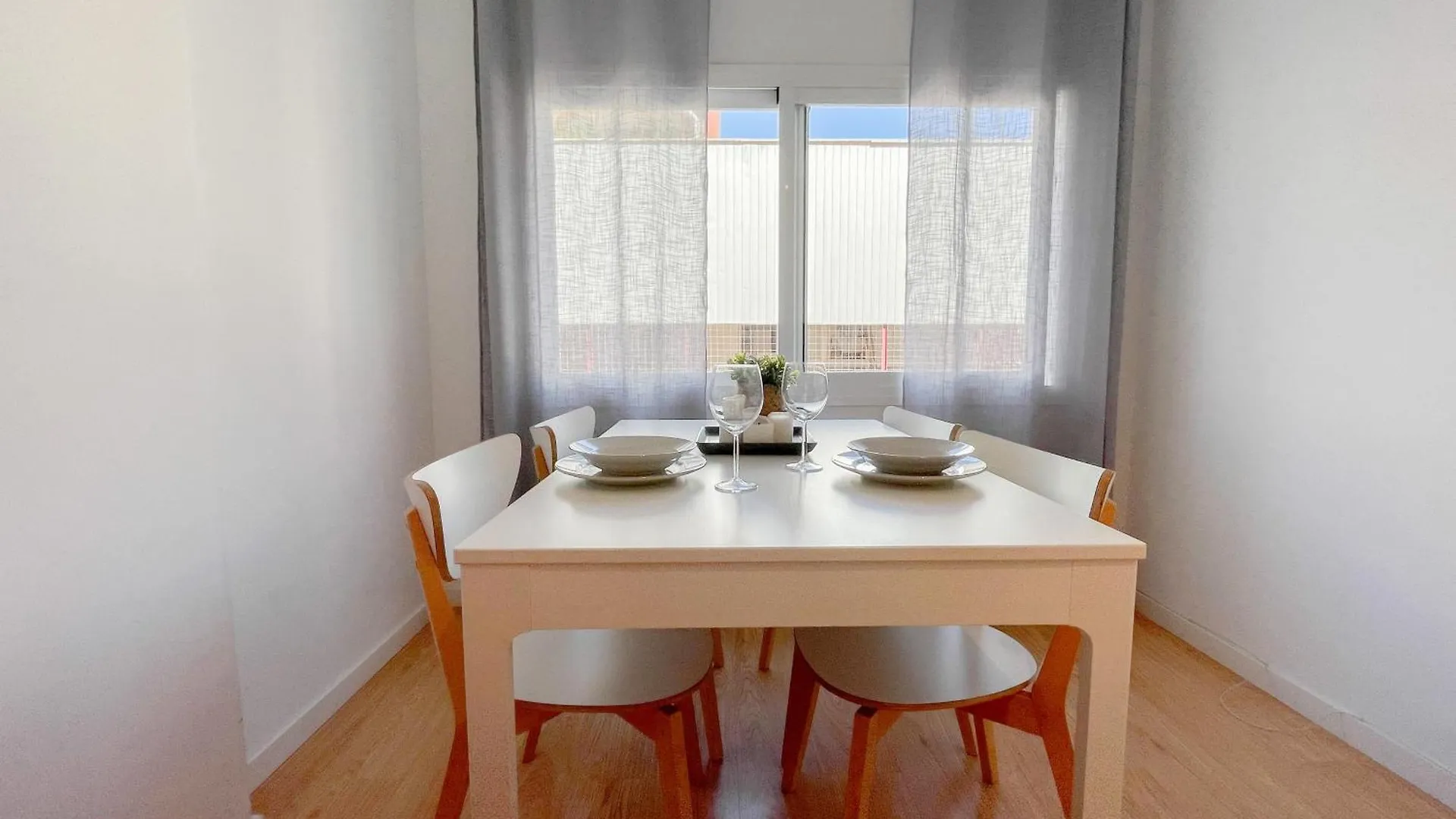 Apartment Moderno Apartamento Plz De La Merced Malaga Spain